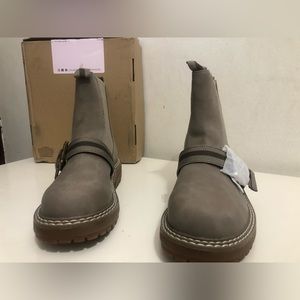 JOURNEE COLLECTION Women's Rilie Booties